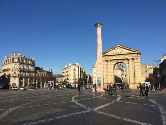 Place de la Victoire
